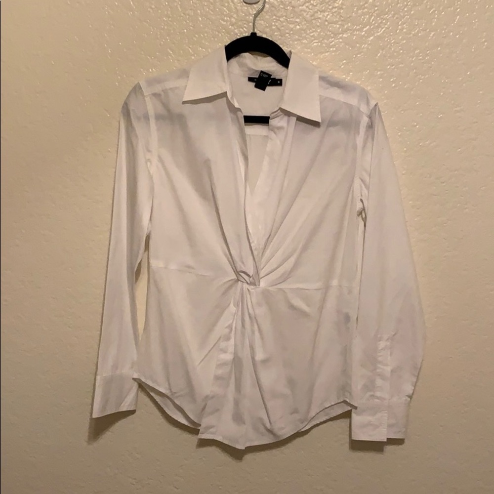DKNY crisp white shirt NWOT